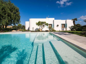 Comfortable villa with private pool nearby Trapani and only 450m from the sea Paceco
